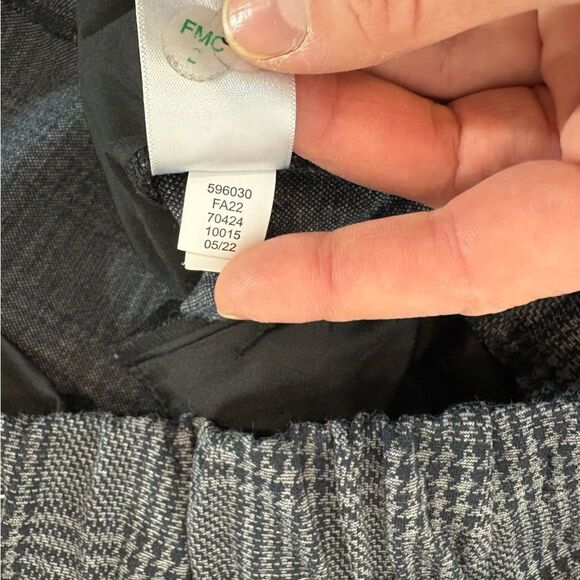 Ann Taylor Petite Stretchy Ankle Crop Straight Relaxed Fit Treasure Pants L/XL - Picture 6 of 12